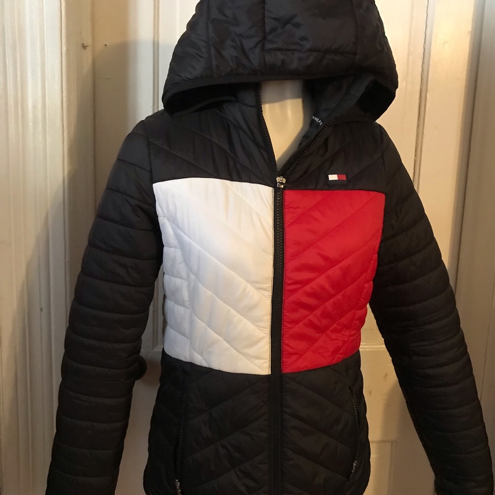 Tommy Hilfiger sports llightweight hoodie jacket